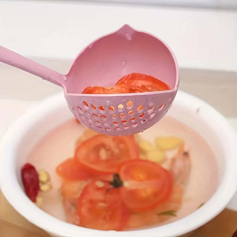 2-in-1 Kitchen Strainer Spoon – Long Handle Soup & Hot Pot Ladle