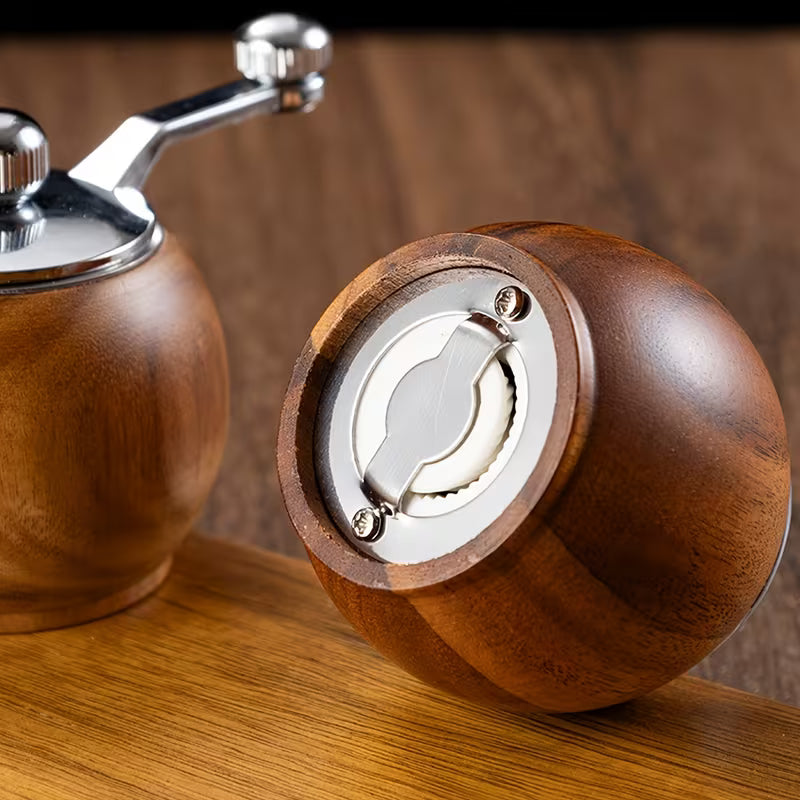 Wooden Manual Pepper Grinder